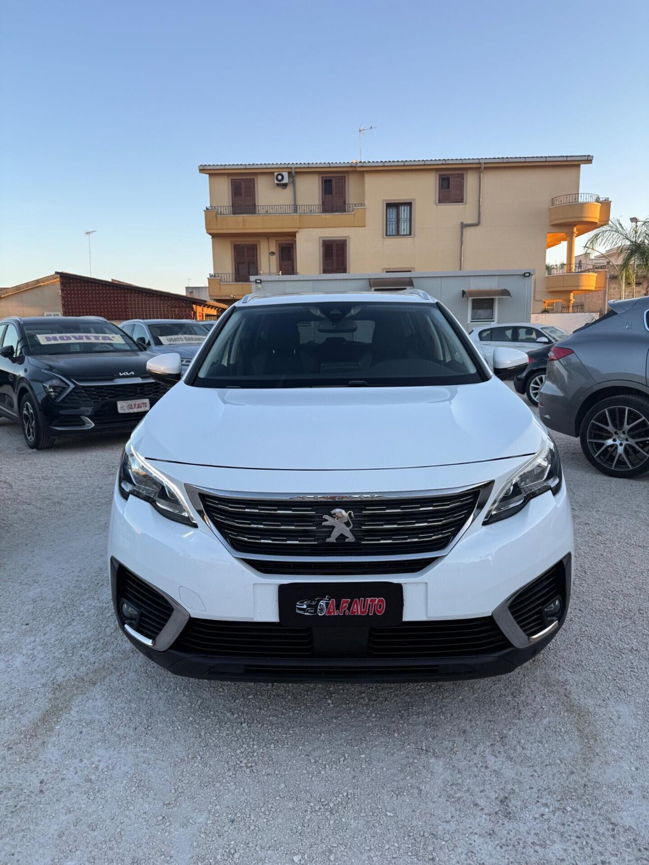 Peugeot 5008 BlueHDi 130 S&S EAT8 Allure
