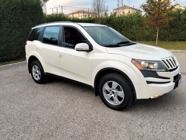 Mahindra XUV500 2.2 16V AWD W8