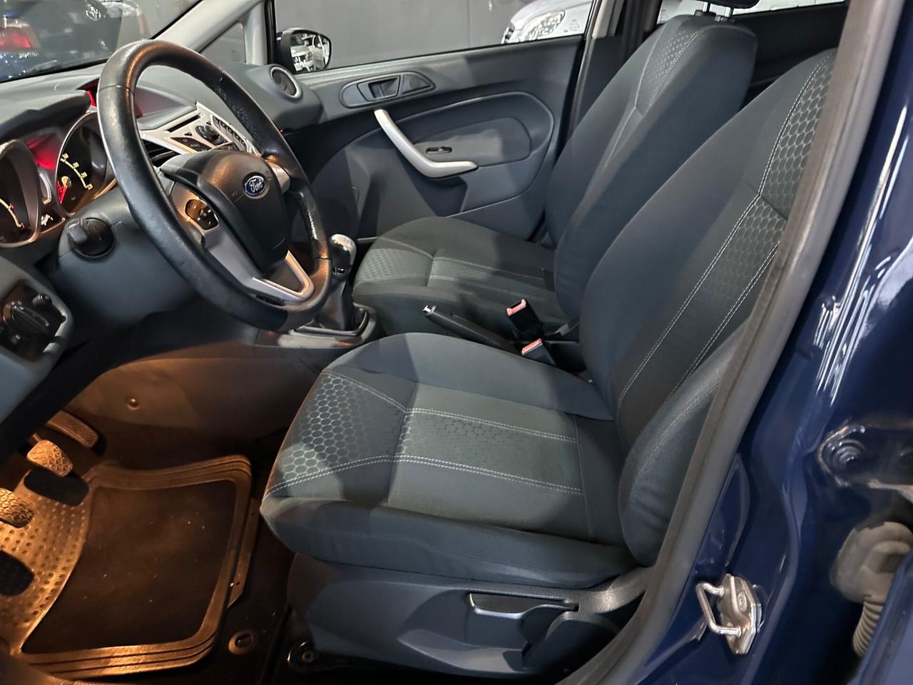 Ford Fiesta 1.4 5 porte Bz.- GPL Titanium