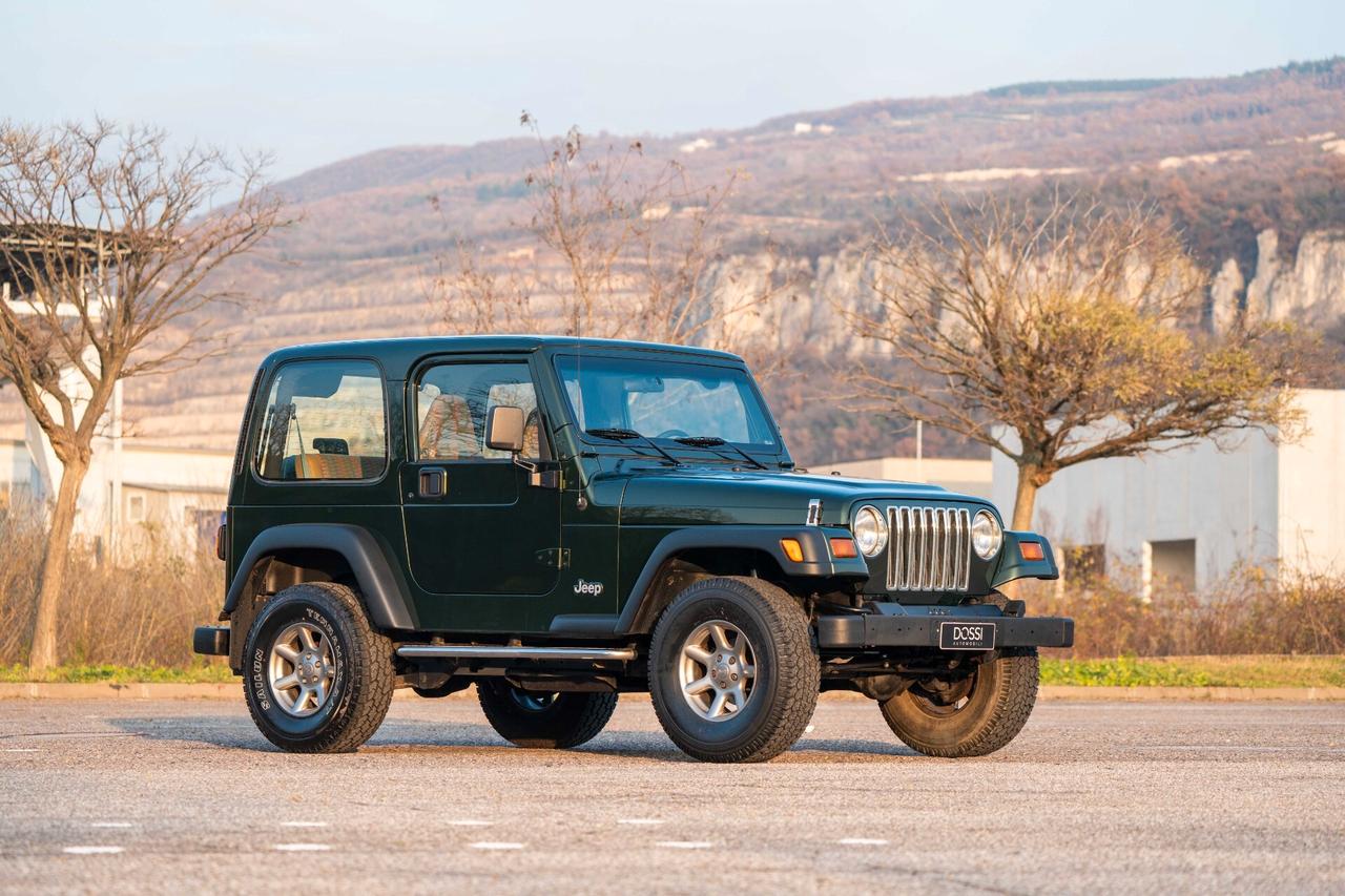 Jeep Wrangler 2.5 cat Soft top (EU)