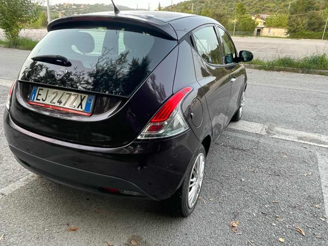 LANCIA Ypsilon 1.2 69 CV 5 porte S&S Silver