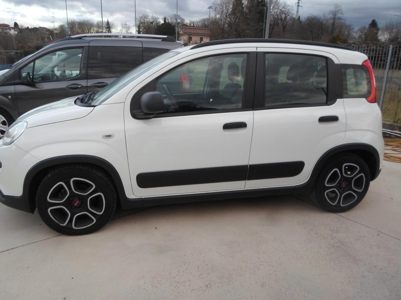 Fiat Panda 1.0 FireFly S&S Hybrid Sport