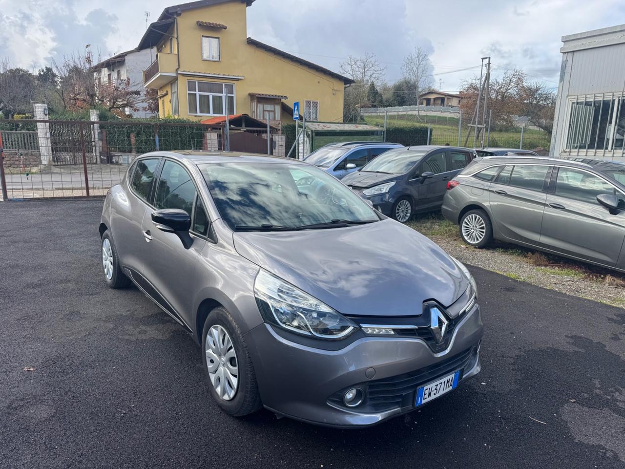 Renault Clio 1.2 75CV GPL 5 porte Live NEOPATENTATI