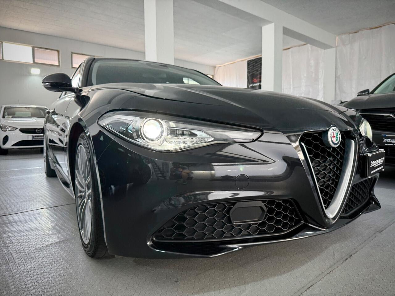Alfa Romeo Giulia 2.2 Aziendale Turbodiesel 150 CV AT8 Super