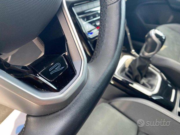 VOLKSWAGEN T-Roc 1.0 TSI R-Line