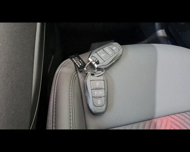 ALFA ROMEO Junior 1.2 ibrida Speciale 136cv edct6