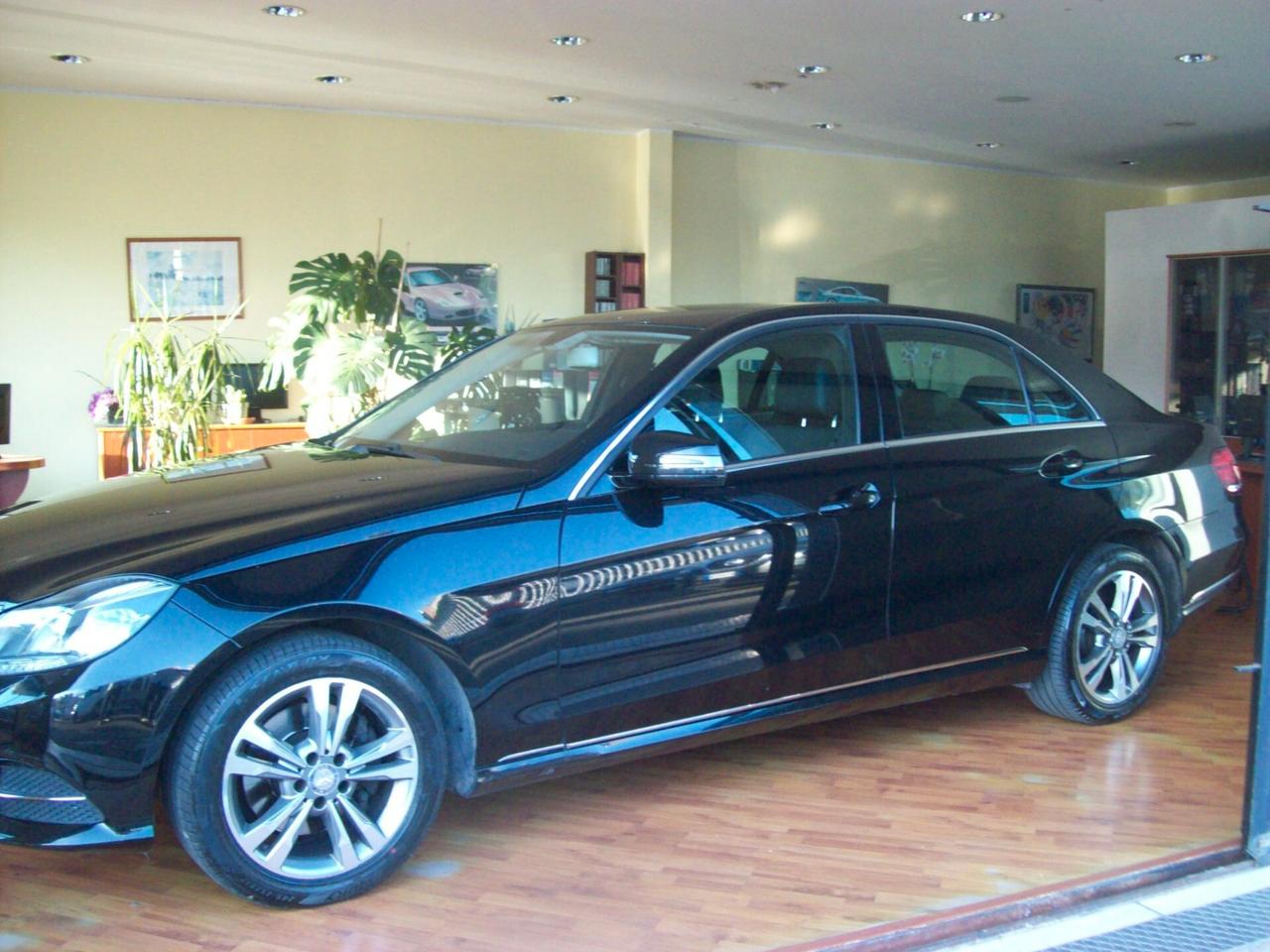 Mercedes-benz E 220 BlueTEC 4Matic Automatic Premium