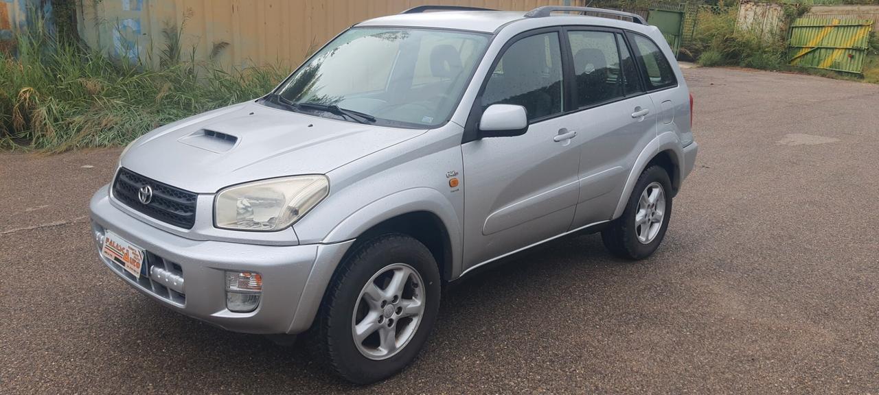 Toyota RAV 4 RAV4 2.0 Tdi D-4D 5 P. PERFETTA