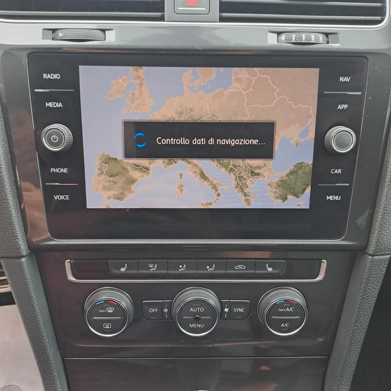 Volkswagen Golf 1.6 Tdi 115cv Highline