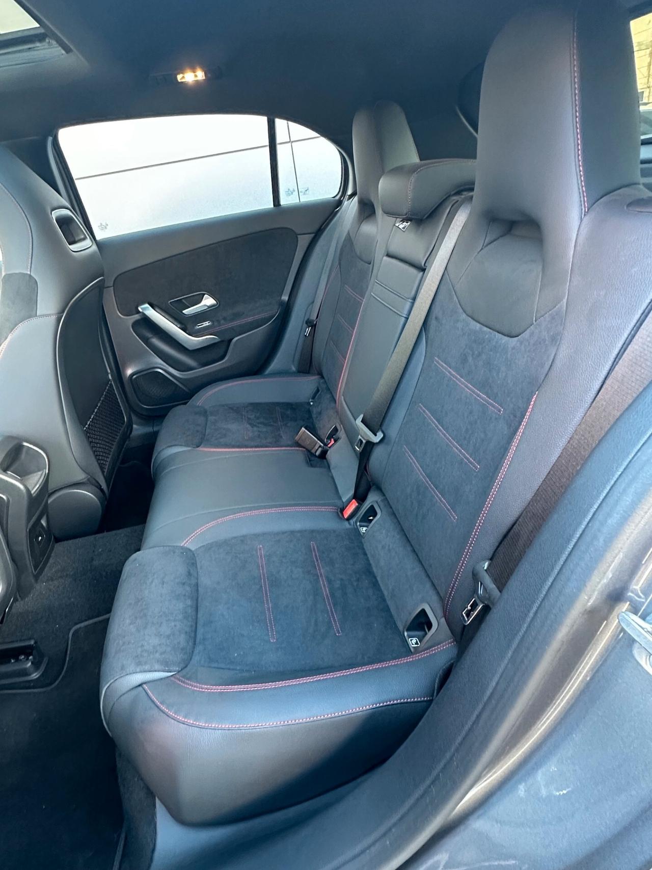 Mercedes-Benz A 180 d AMG Line Premium auto