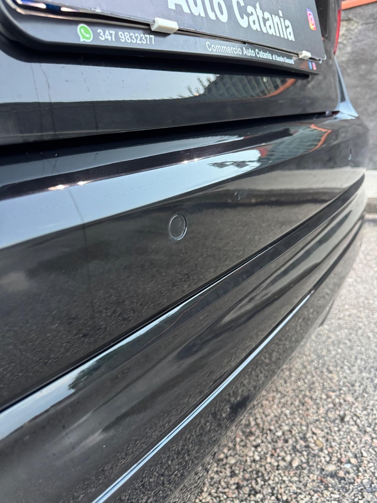 Audi Q2 1.6 TDI TOTAL BLACK
