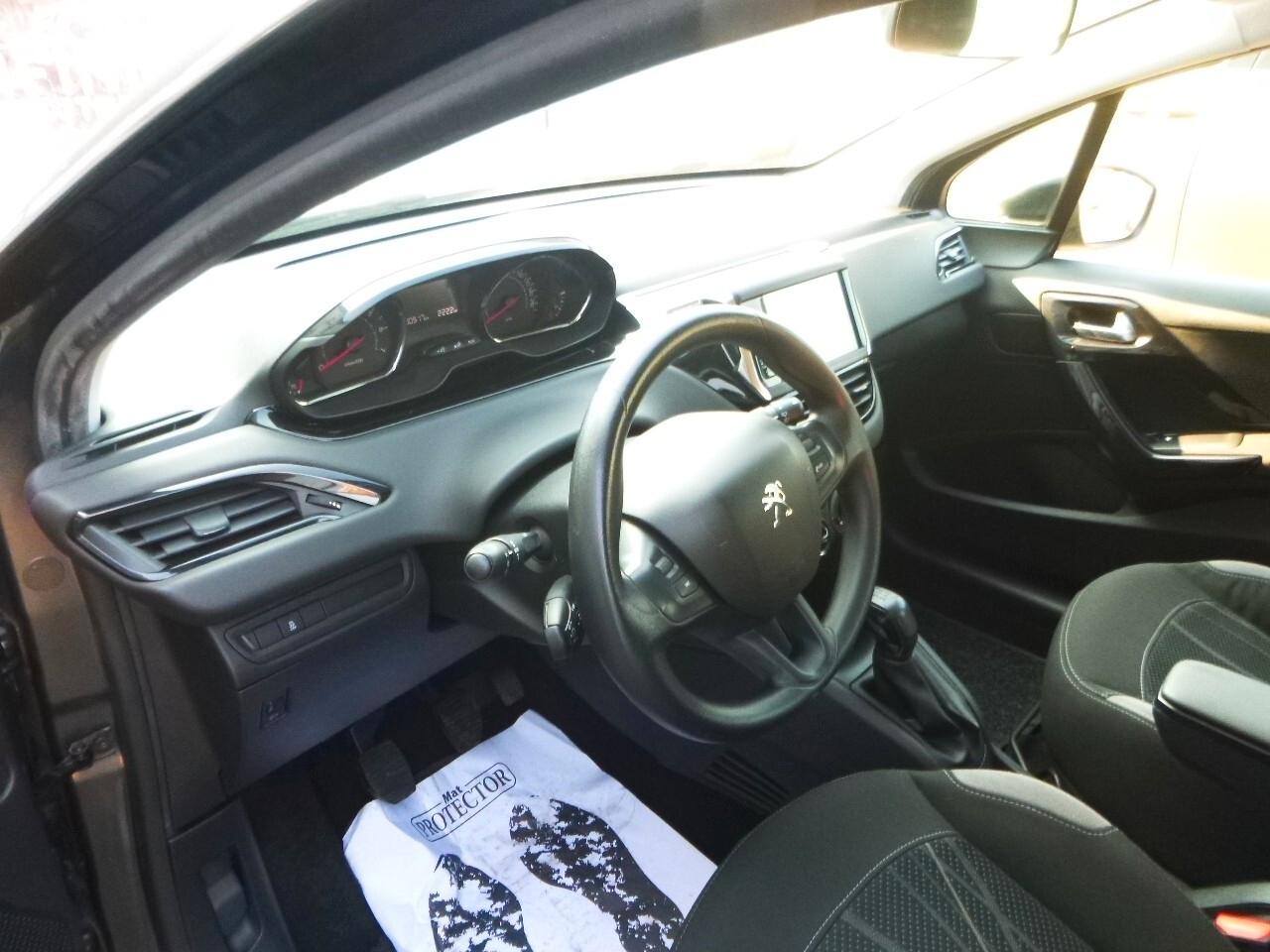 Peugeot 208 1.2 VTi 82 CV 5 porte Access NEOPATENTATI