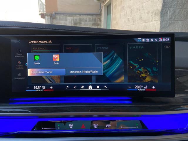 BMW 740 d xDrive Msport CON SOLI 3954 KM.