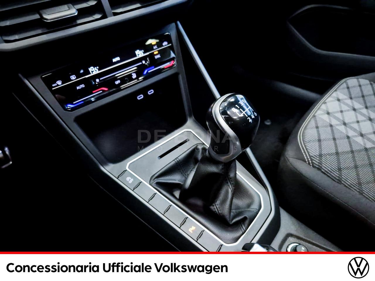 Volkswagen Taigo 1.0 tsi r-line 110cv