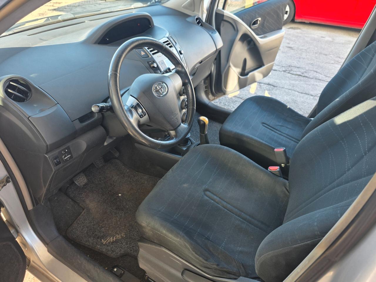 Toyota Yaris 1.4 D-4D 5porte con 254.000km Neopatentati ok