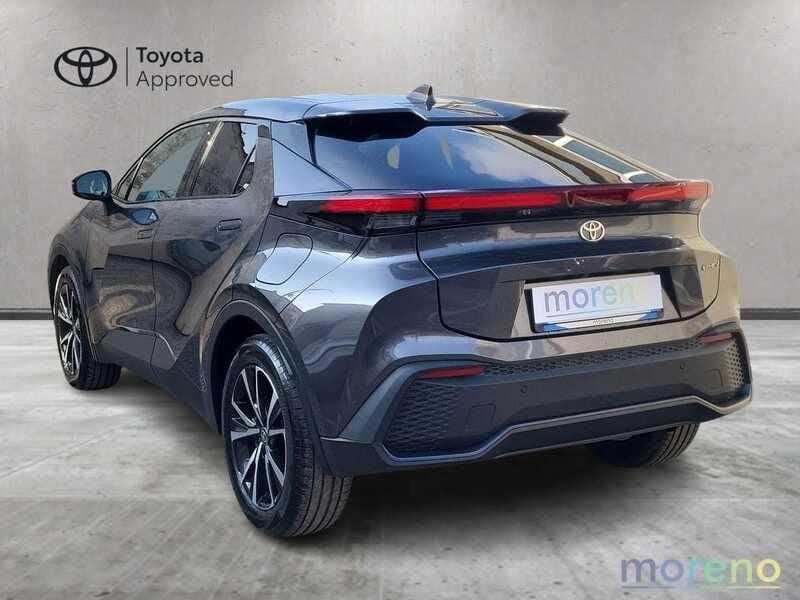 Toyota C-HR 2.0 phev Trend fwd e-cvt