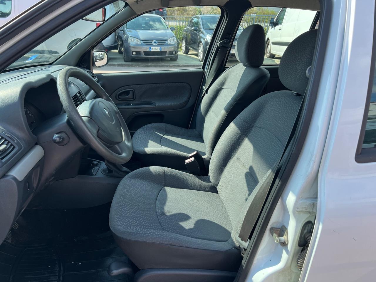Renault Clio Storia 1.2 5 porte GPL Confort