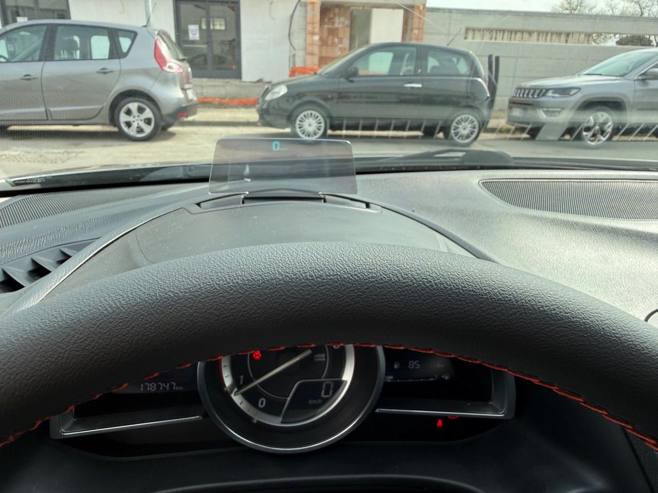 Mazda 3 Mazda3 2.2 Skyactiv-D Exceed