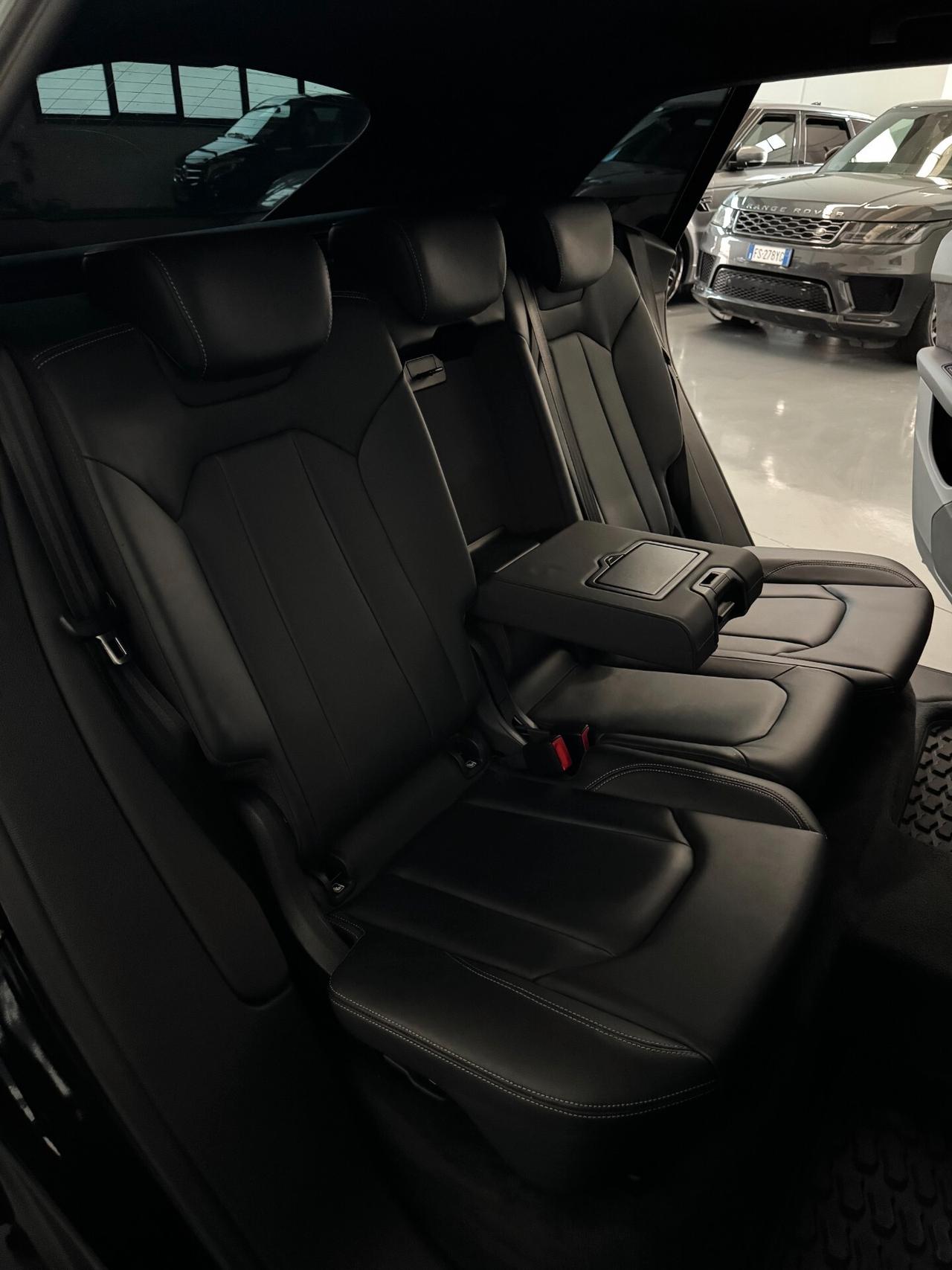 Audi Q8 S-Line Quattro 50 mhev tiptronic 3.0cc 286cv Finanziabile