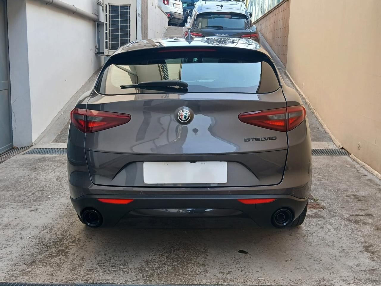 Alfa Romeo Stelvio 2.2 Turbodiesel 190 CV AT8 RWD Sprint