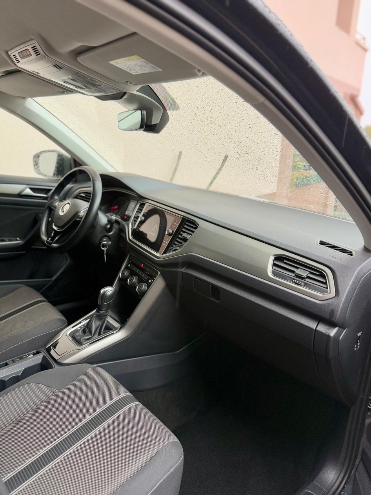 Volkswagen T-Roc 1.5 TSI DSG IVA DEDUCIBILE