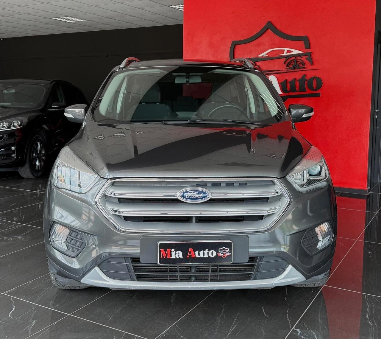 Ford Kuga 2.0 TDCI 120 CV S&S 2WD Powershift Business