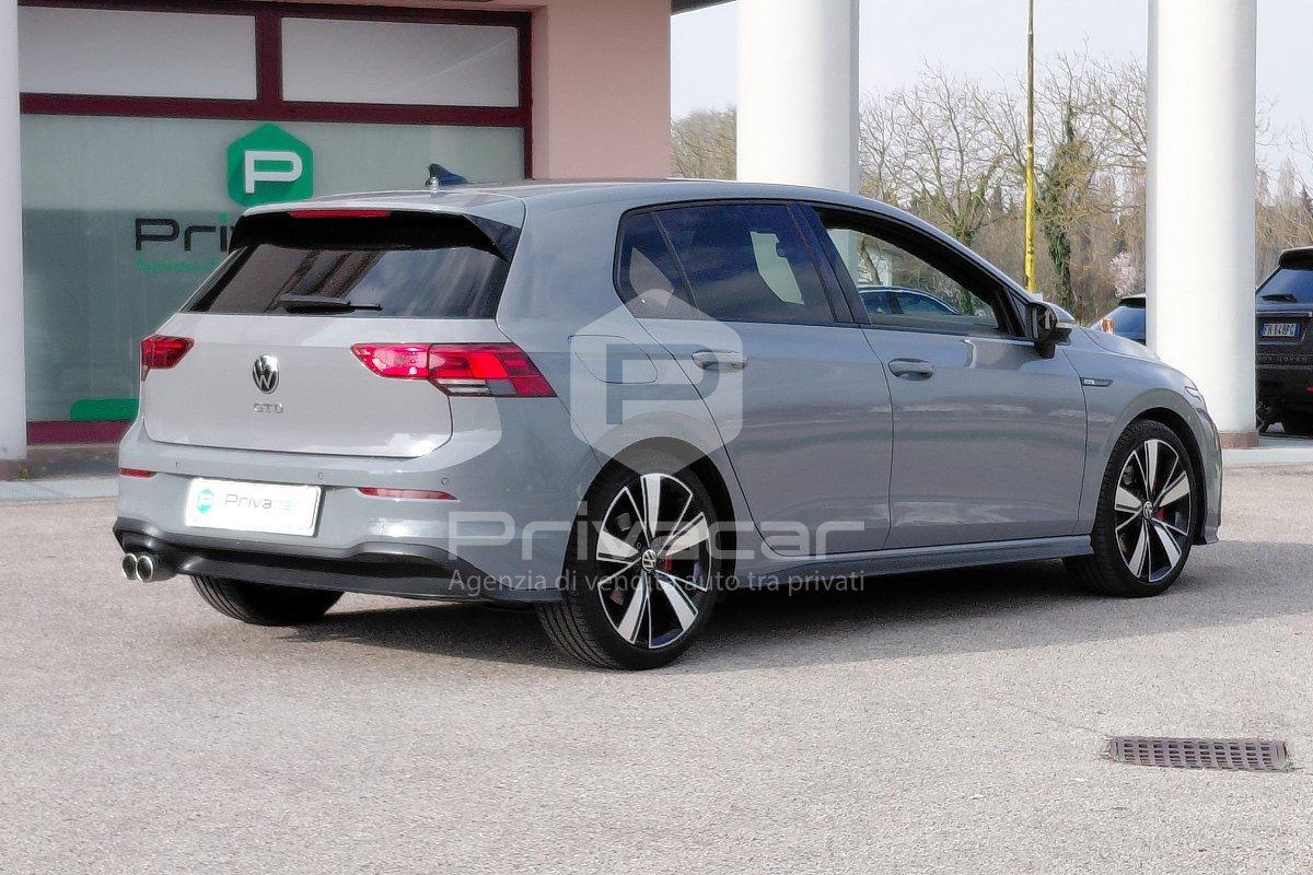 VOLKSWAGEN Golf 2.0 TDI DSG GTD
