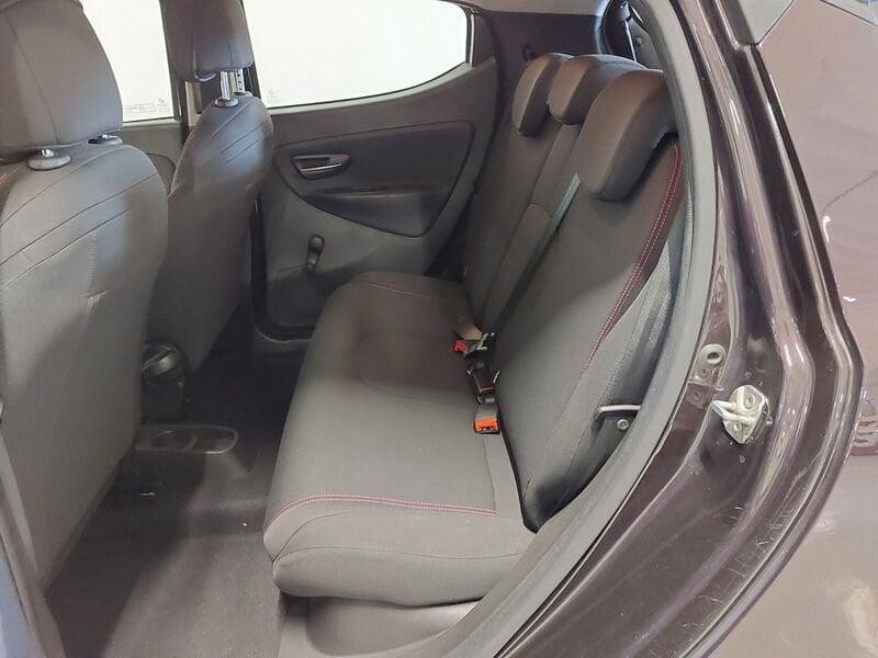 Lancia Ypsilon Ypsilon 1.2 69 CV 5 porte Elefantino
