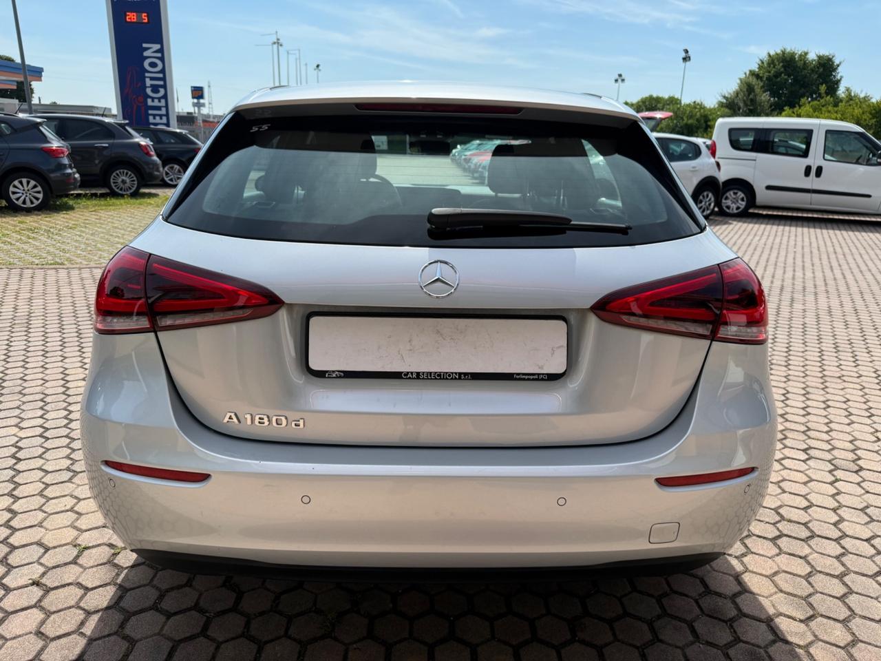 Mercedes-benz A 180 A 180 d Automatic Business Extra