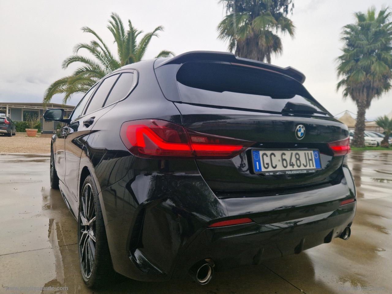 BMW 118d 5p. Msport TOTAL BLACK