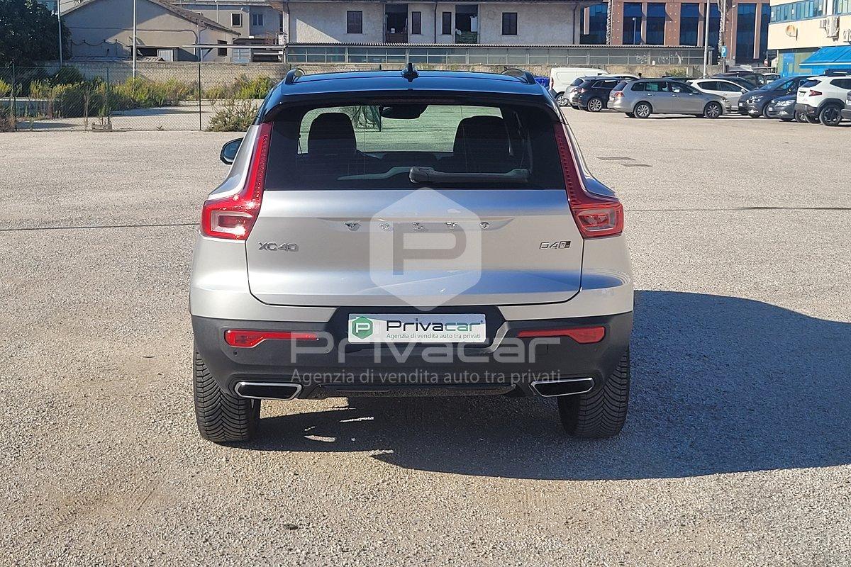 VOLVO XC40 D4 AWD Geartronic R-design