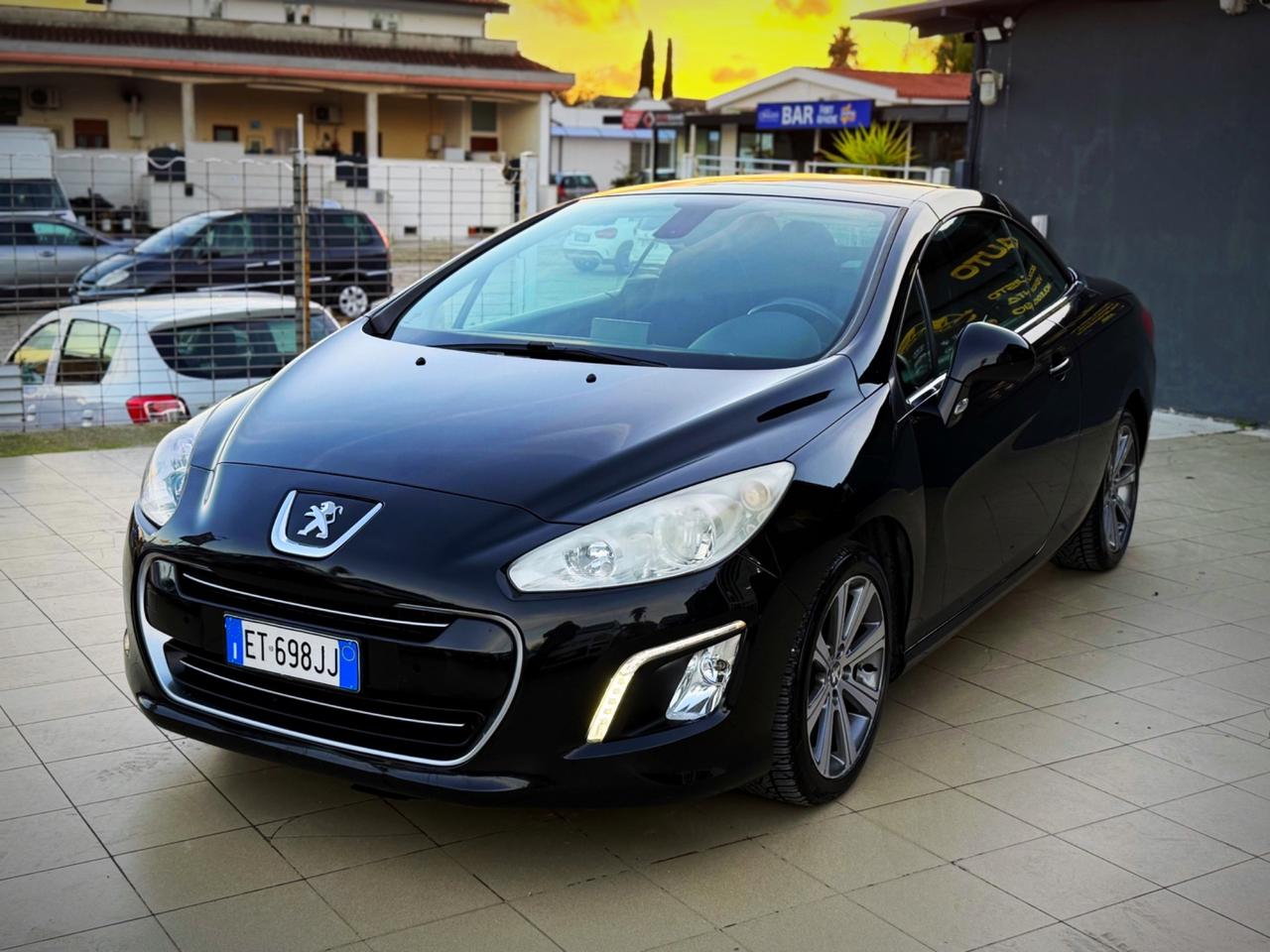 Peugeot 308 1.6 e-HDi 115CV Stop&Start CC Allure