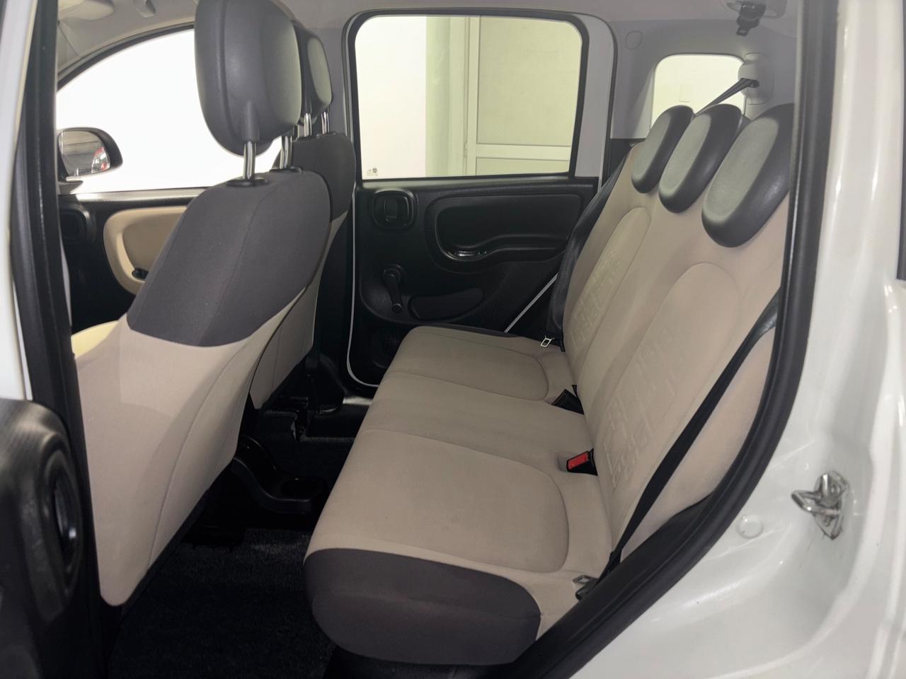 Fiat Panda 0.9 BENZINA / METANO OK NEOPATENTATI