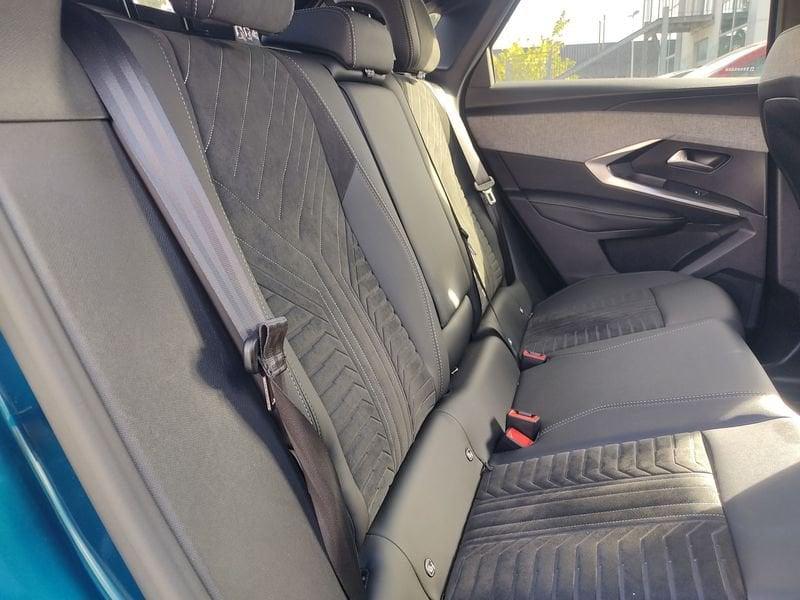 Peugeot 3008 III 2024 1.2 hybrid GT 145cv e-dcs6