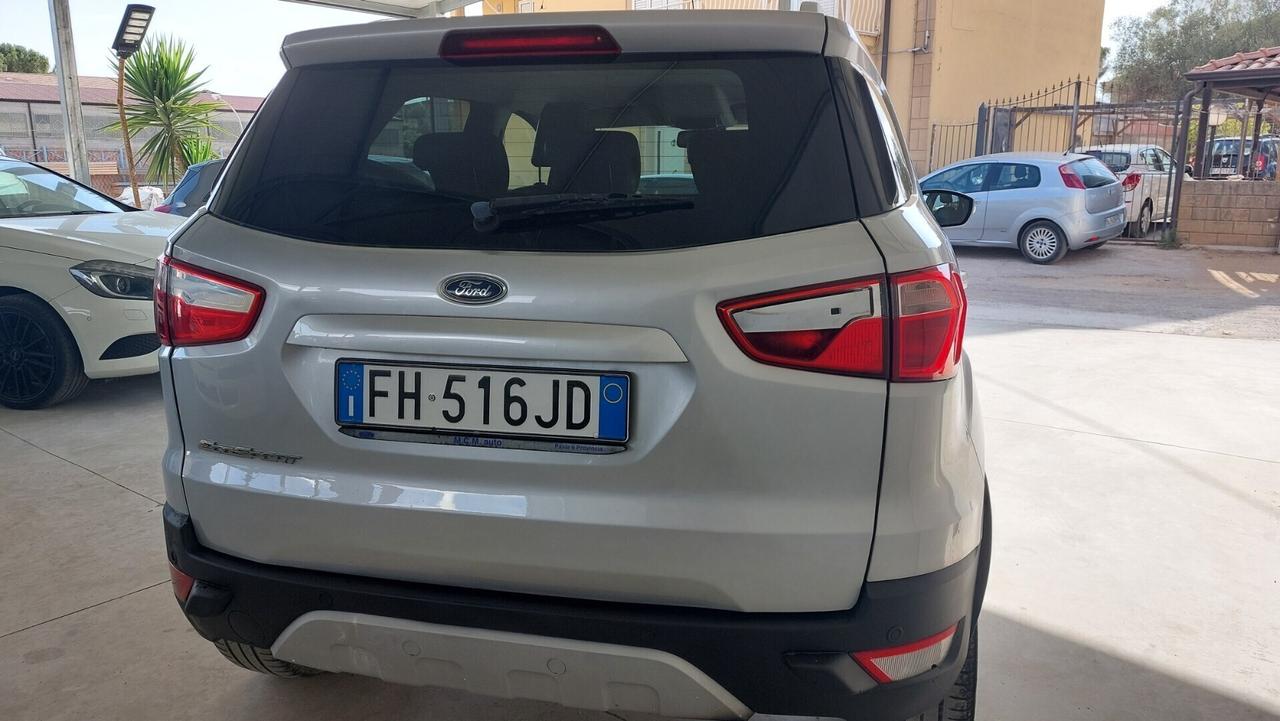 Ford EcoSport 1.5 TDCi full adatta a neopatentati