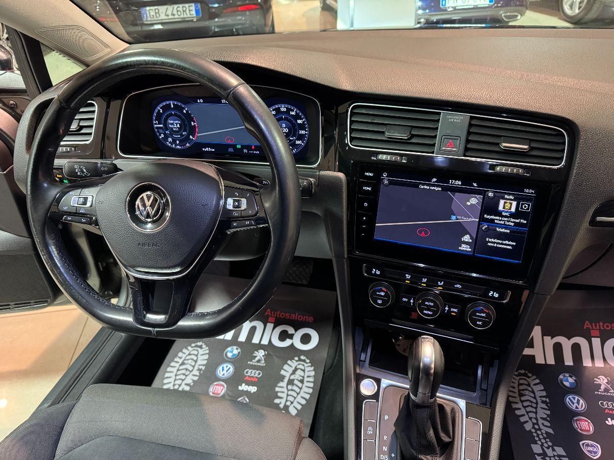 VOLKSWAGEN Golf 7.5 2.0 TDI DSG 5p. Executive Cockpit