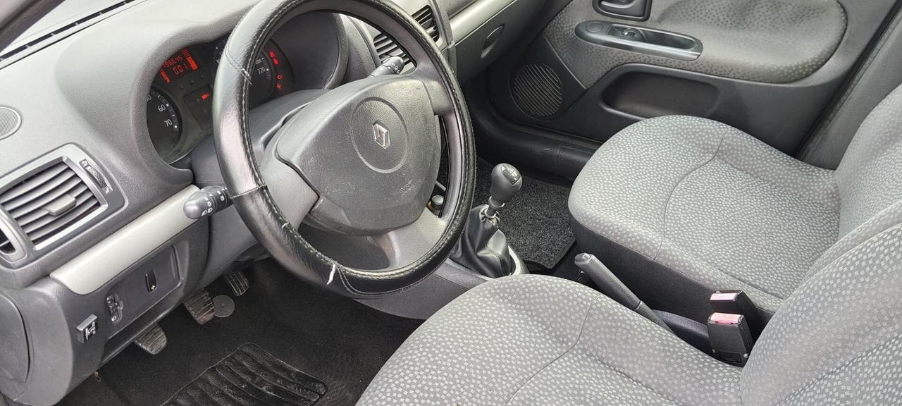 Renault Clio Storia 1.2 5 porte GPL Confort