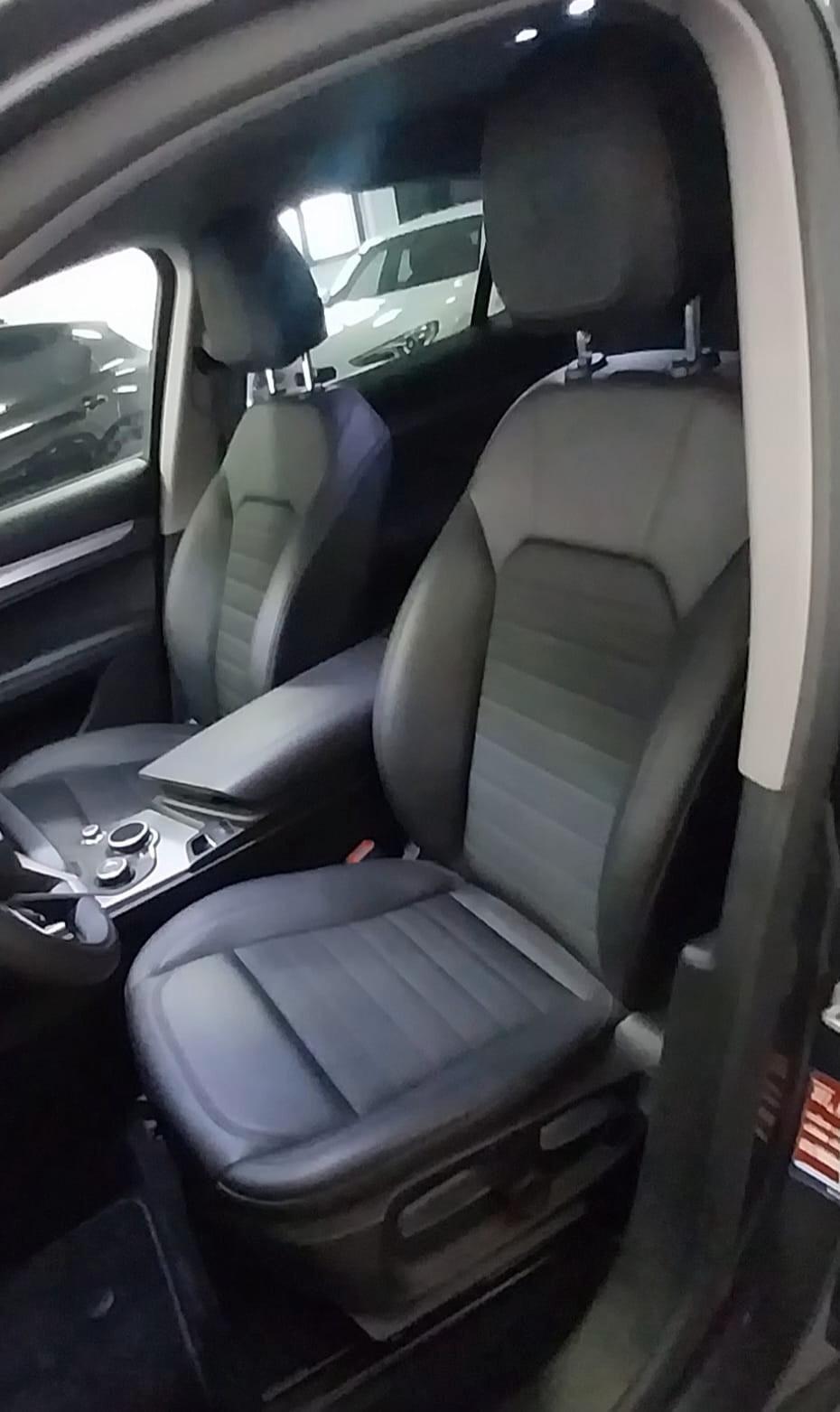 Alfa Romeo Stelvio 2.2 cc 210 CV AT8 Q4 B-Tech