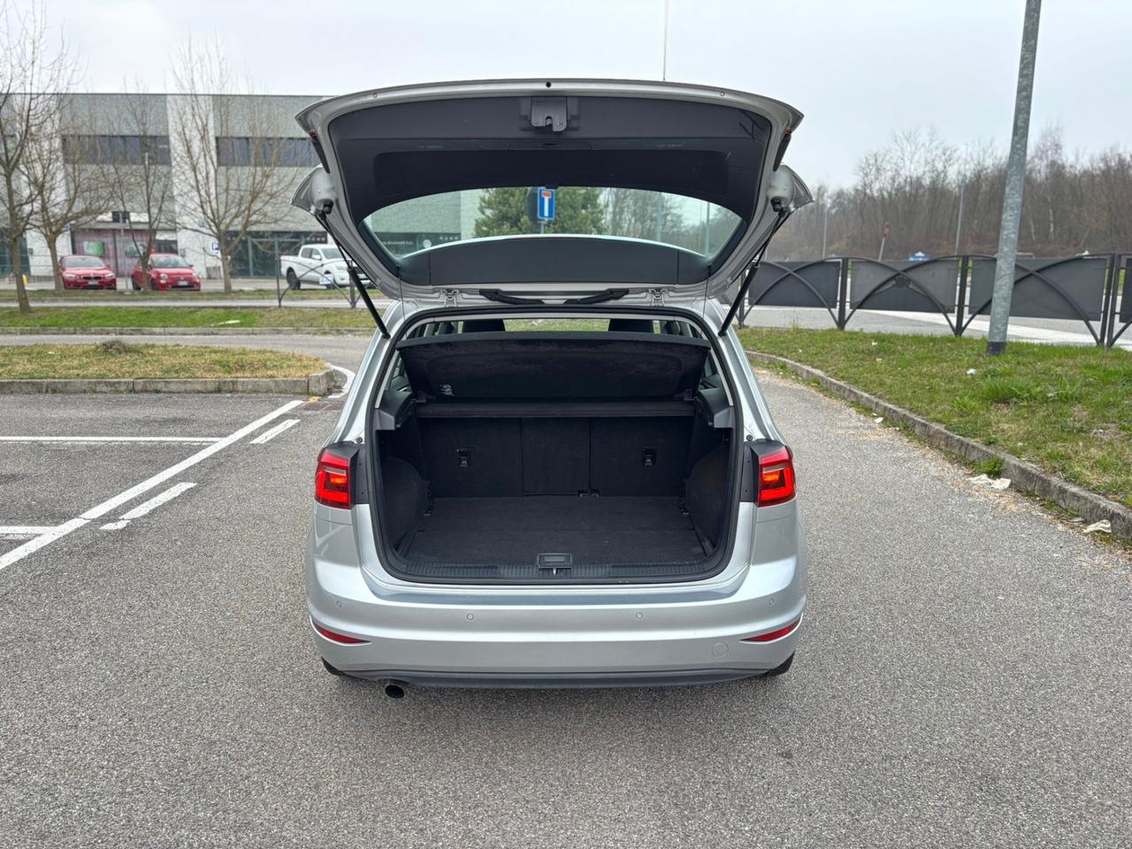 Volkswagen Golf Sportsvan 1.6 TDI 110CV DSG Highline BlueMotion Tech.