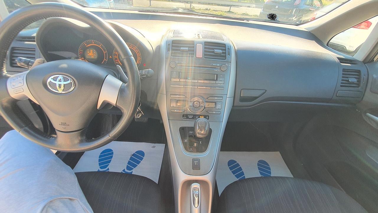 Toyota Auris 1.4 D-4D NEOPATENTATI
