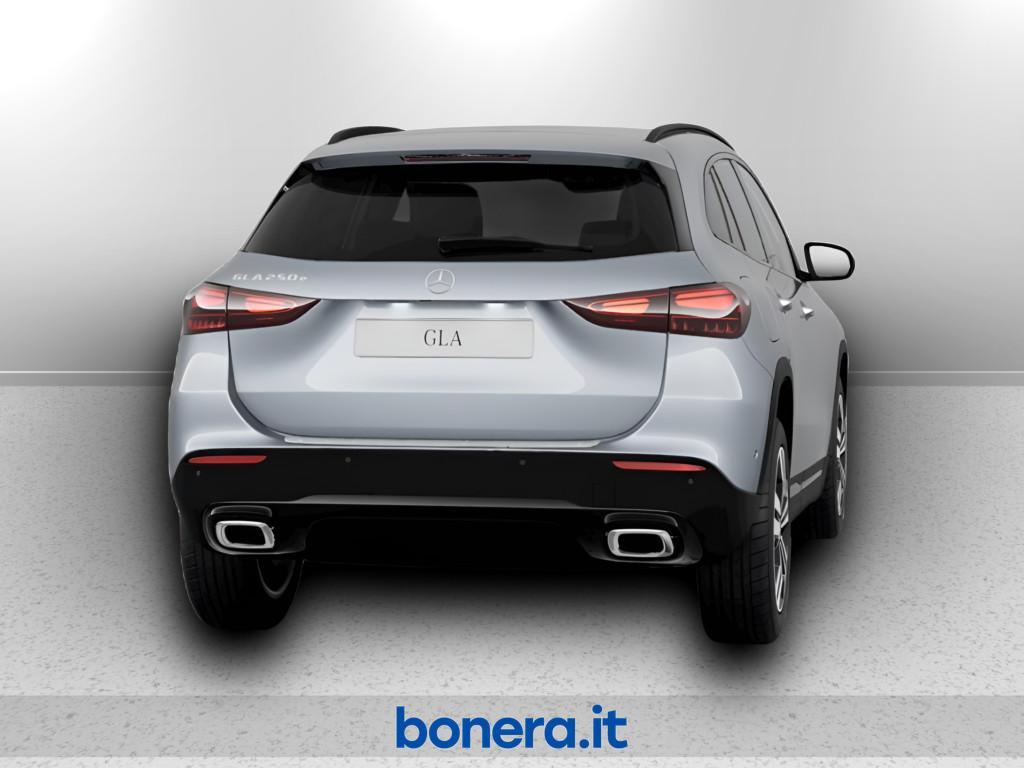 Mercedes GLA 250 250 e Plug-In-Hybrid Progressive Advanced Plus 8G-DCT