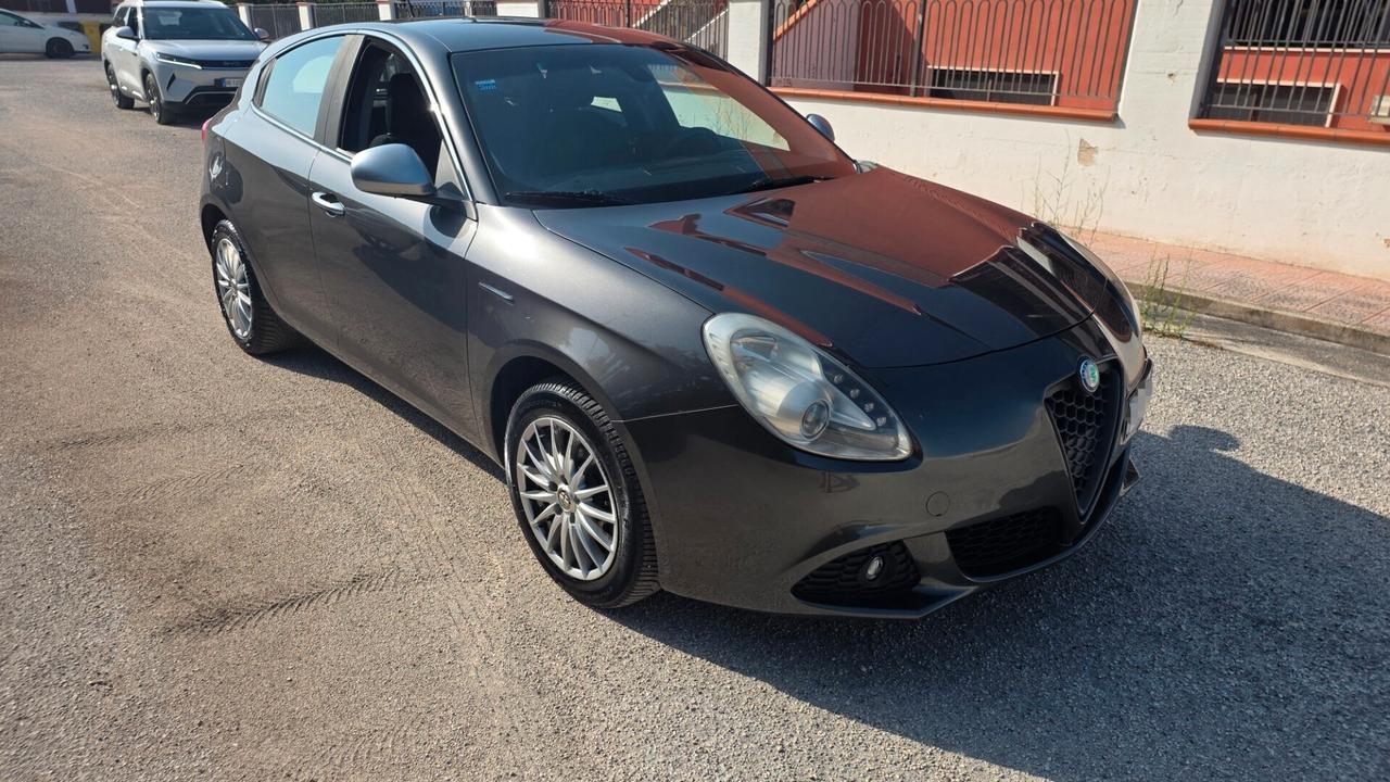 Alfa Romeo Giulietta 1.6 JTDm-2 105 CV Distinctive