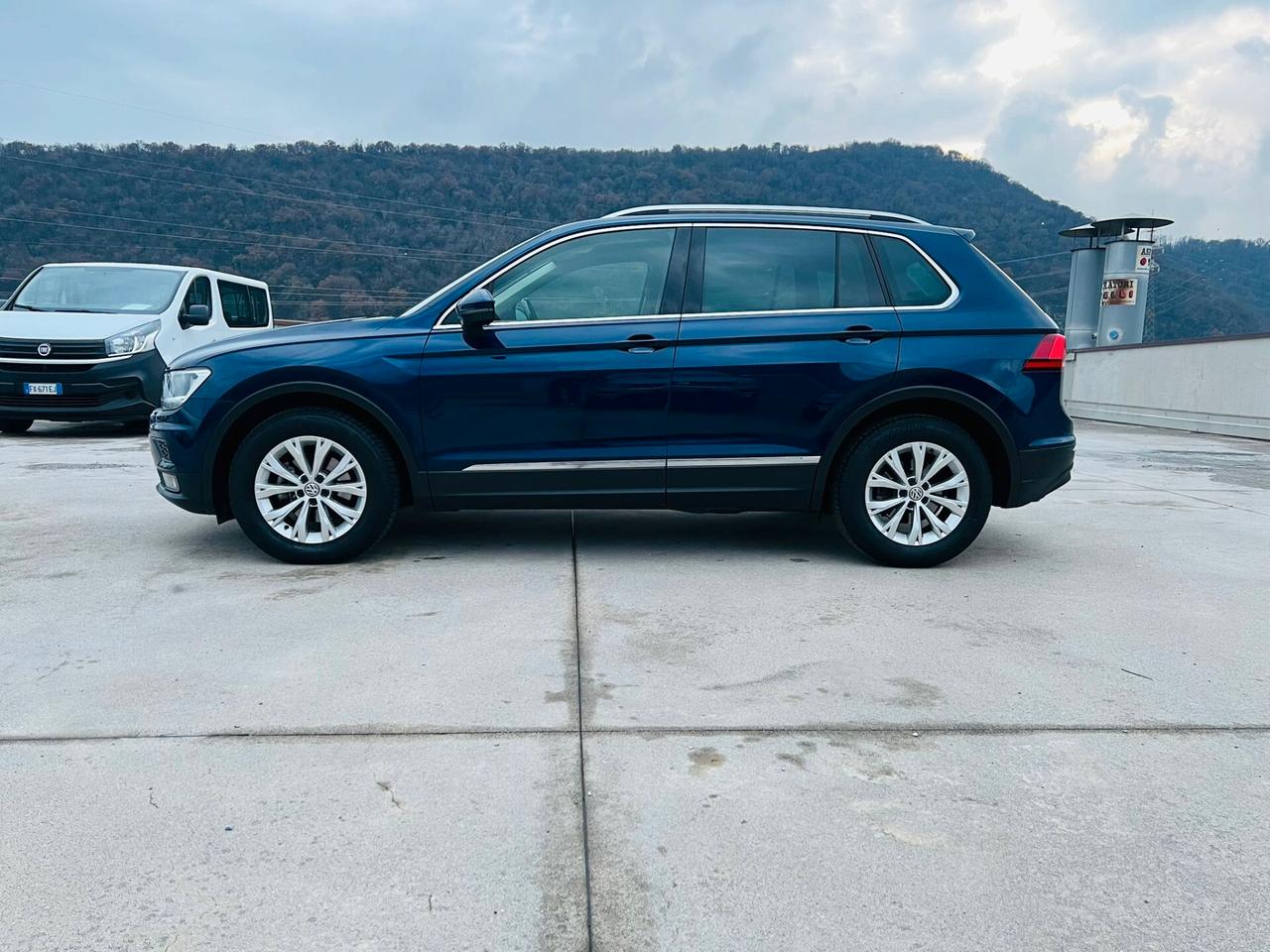 VOLKSWAGEN TIGUAN 2.0 TDI SCR DSG UNICO PROPRIETARIO