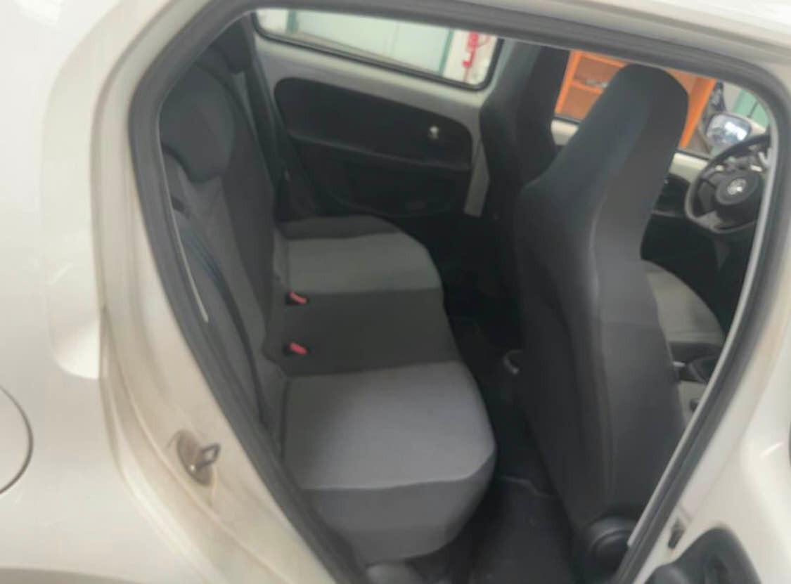 Volkswagen up! 1.0 5p. eco high BlueMotion Technology