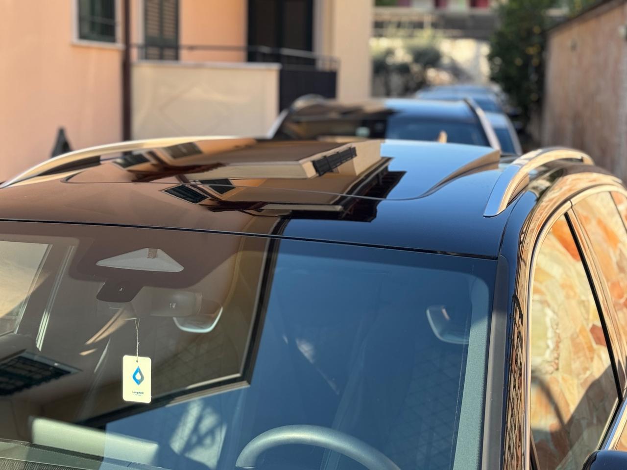 Volkswagen Tiguan 2.0 TDI 150 CV DSG R-Line TETTO IVA DEDUCIBILE