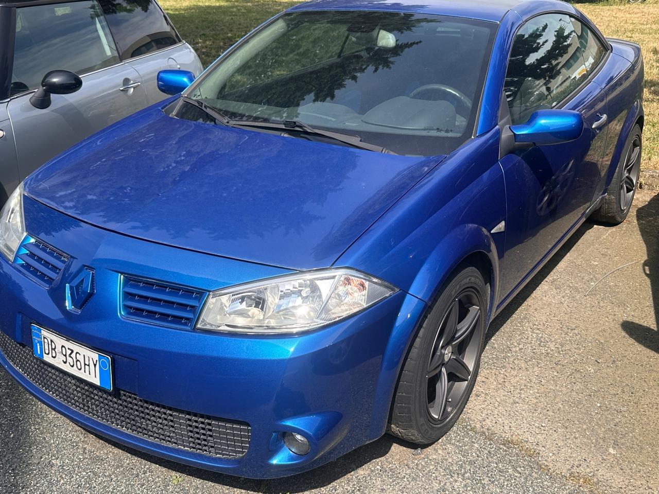 Renault Megane Mégane C-C 2.0 16V Luxe