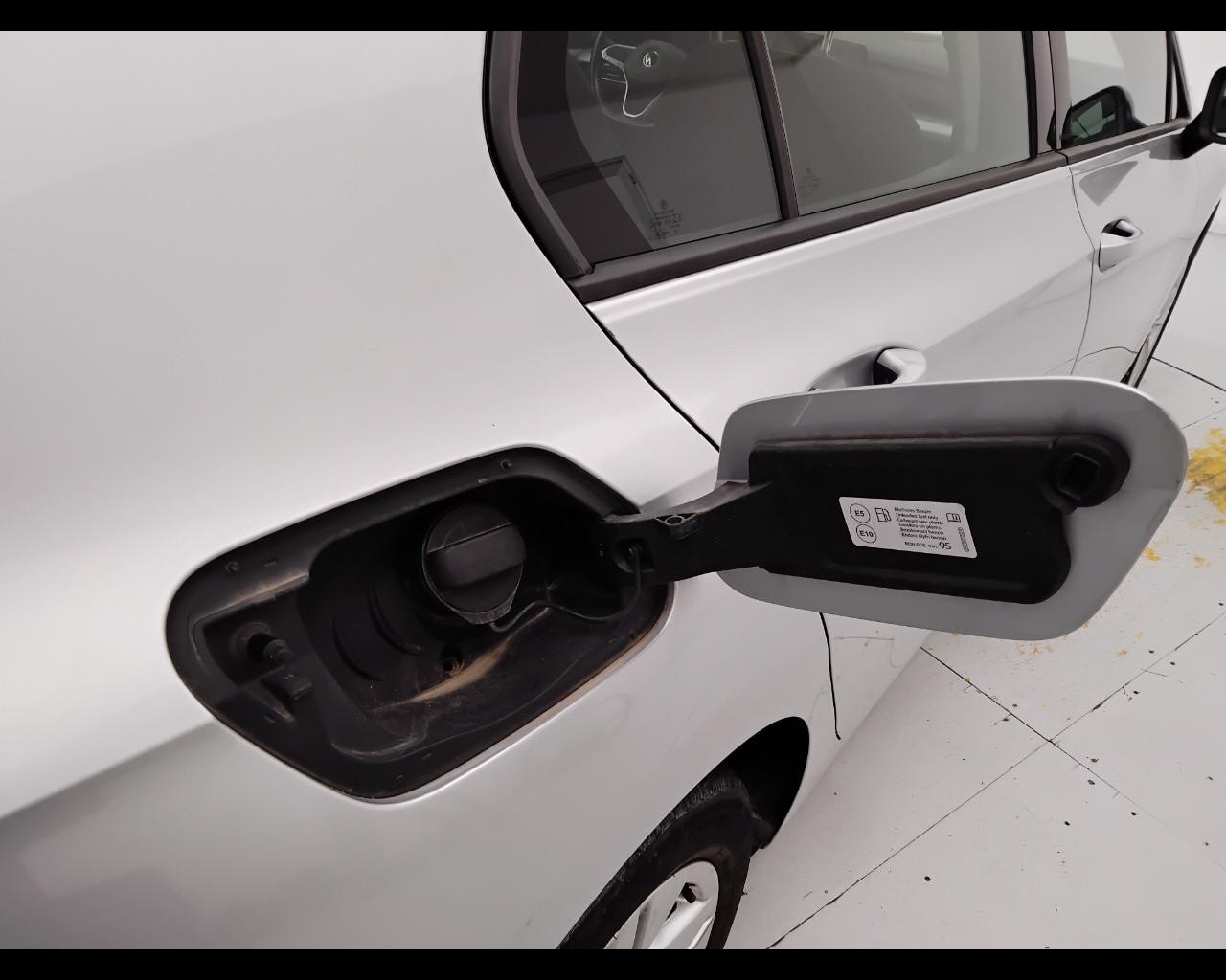 VOLKSWAGEN Golf VIII 2020 - Golf 1.0 etsi evo Life 110cv dsg