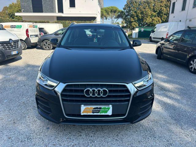 AUDI Q3 2.0 TDI 120 CV Business