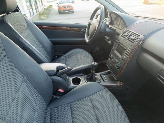 MERCEDES-BENZ A 150 BlueEFFICIENCY Coupé Elegance