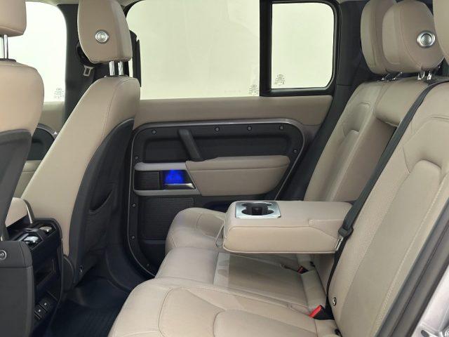 LAND ROVER Defender 110 3.0D I6 200 CV AWD Auto SE